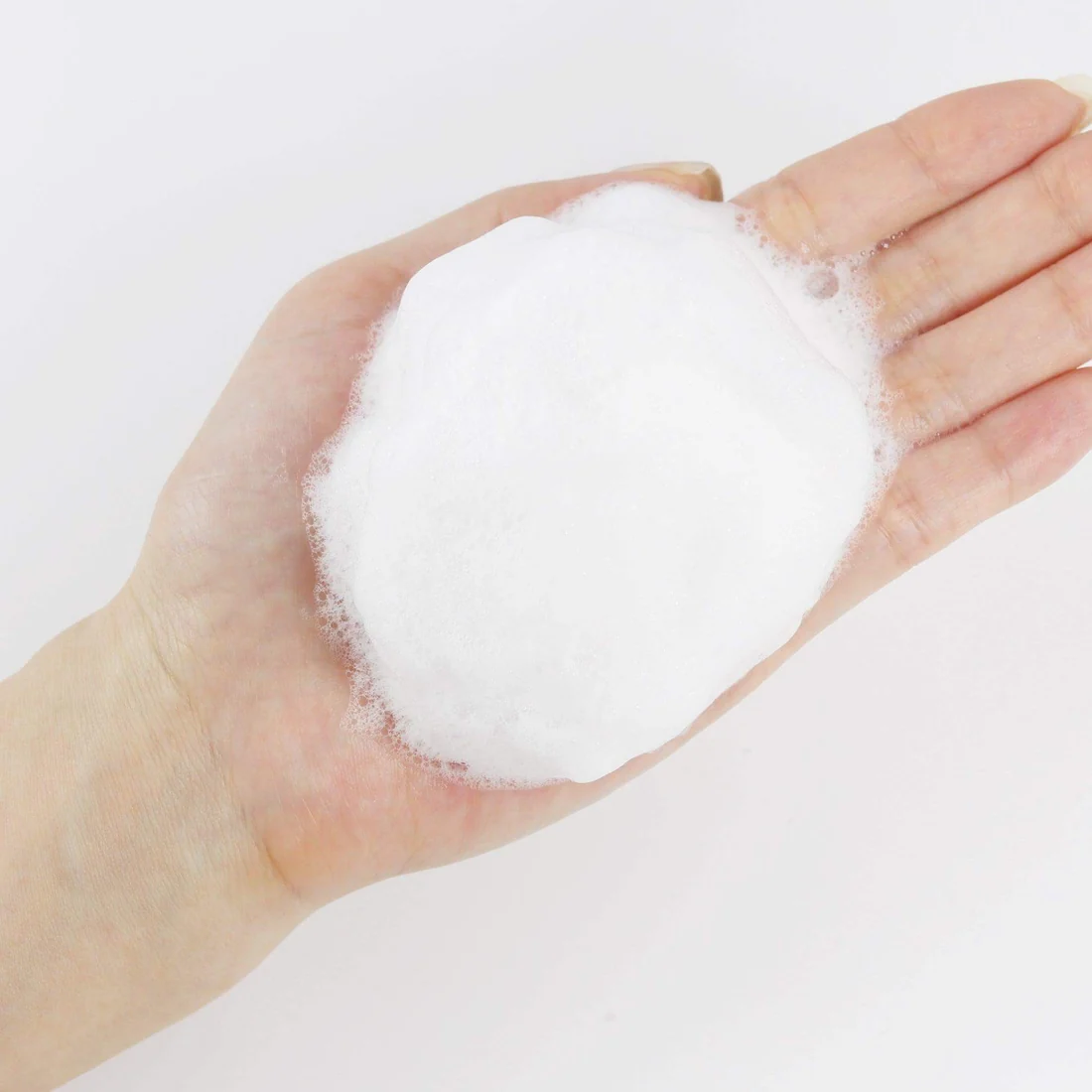 Spumă hidratantă pentru curățarea tenului, 1025 Dokdo Cleanser, 150 ml, Round Lab